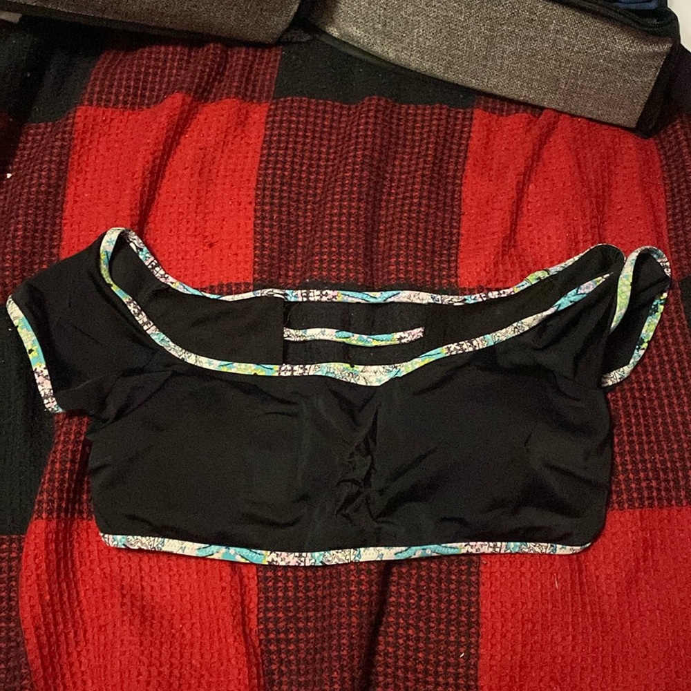 Woman’s bikini top